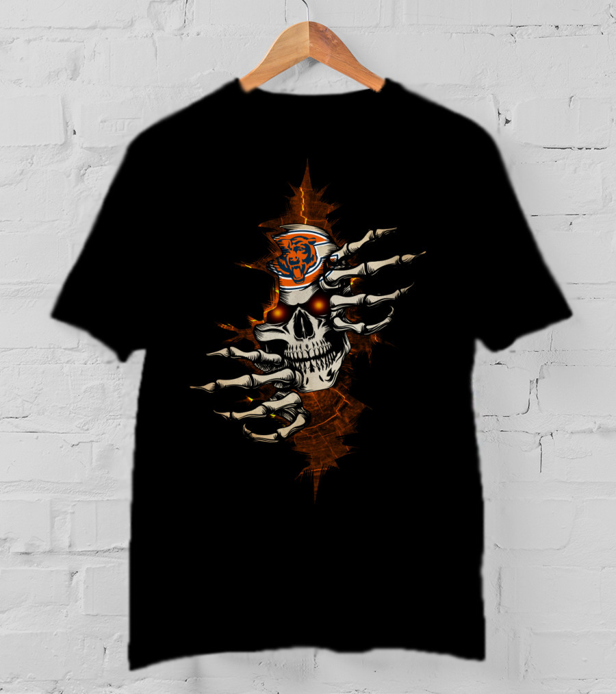 Chicago Bears Skull With Claw And Flaming Eyes T-Shirt
