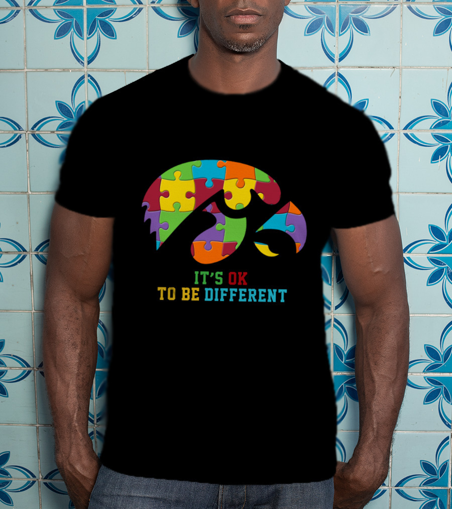 It's Ok To Be Different Iowa Hawkeyes Autism Puzzle T-Shirt