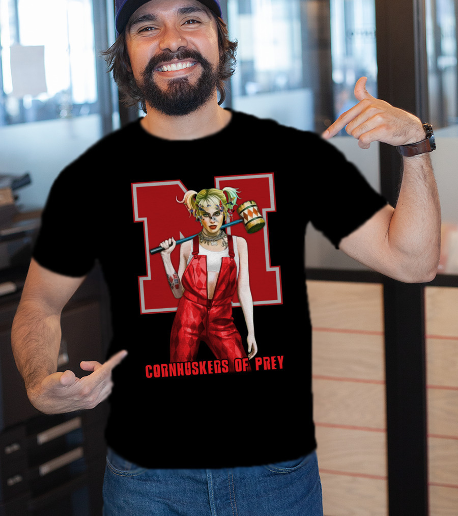 Cornhuskers Of Prey N Logo With Character Mallet T-Shirt