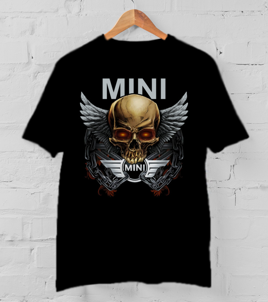 Mini Skull Wings Chains T-Shirt
