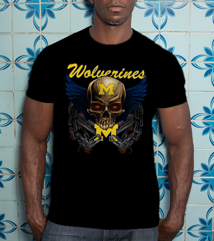 Wolverines M Skull Wings Chains T-Shirt
