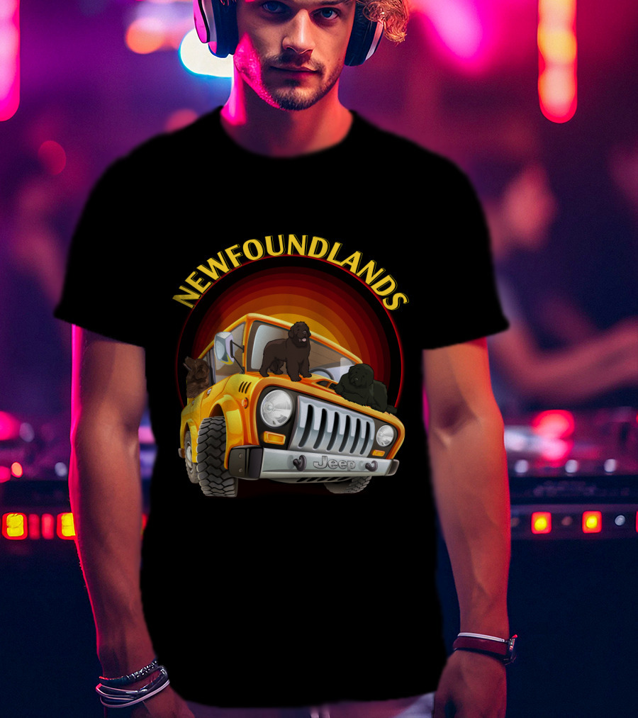 Newfoundlands Jeep Adventure With Dogs In Sunset Circle T-Shirt