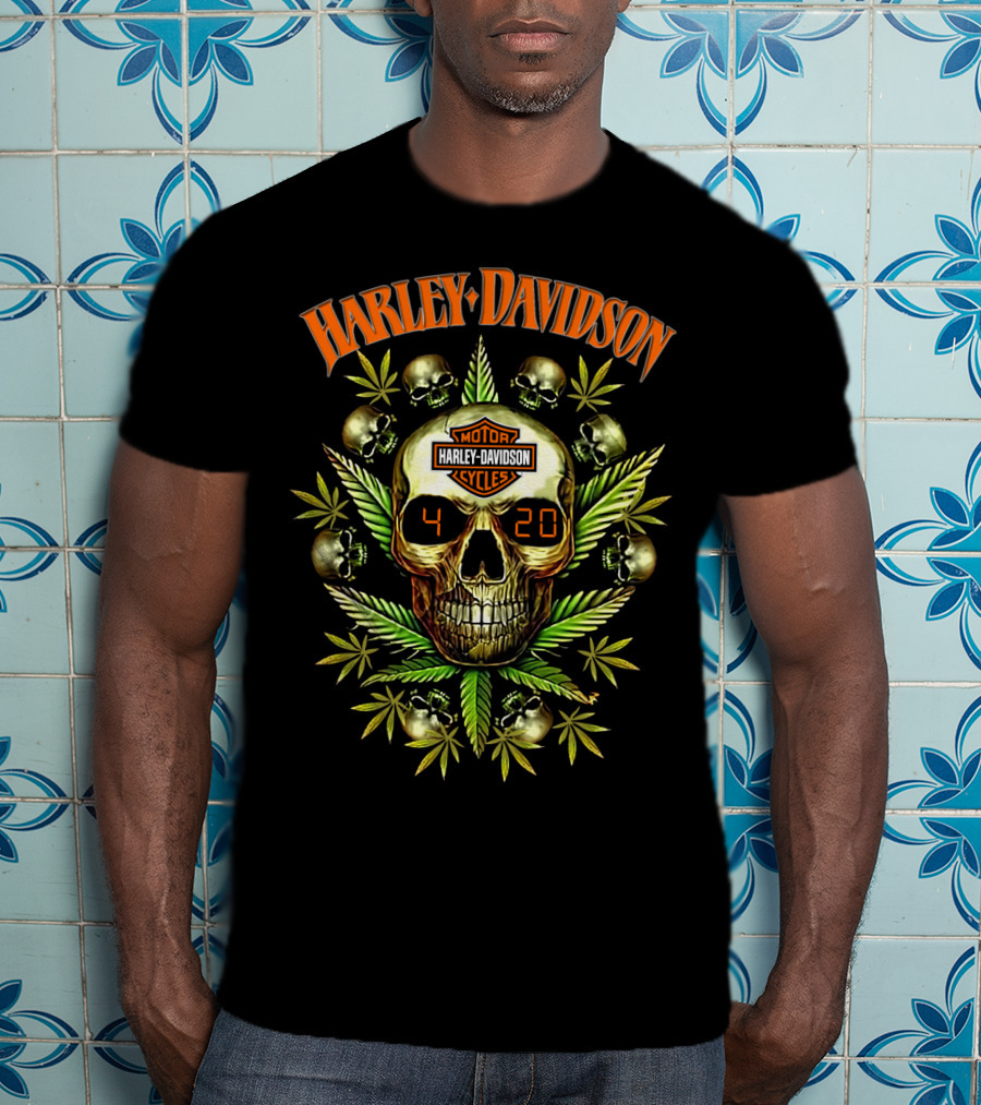 Harley Davidson Skull 420 Motor Cycles Leaf Skulls T-Shirt