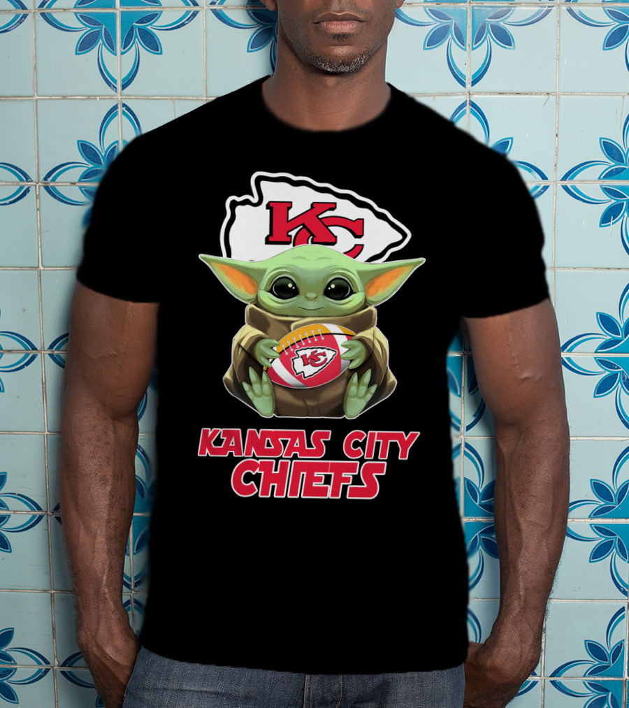 Kansas City Chiefs Baby Yoda Football T-Shirt