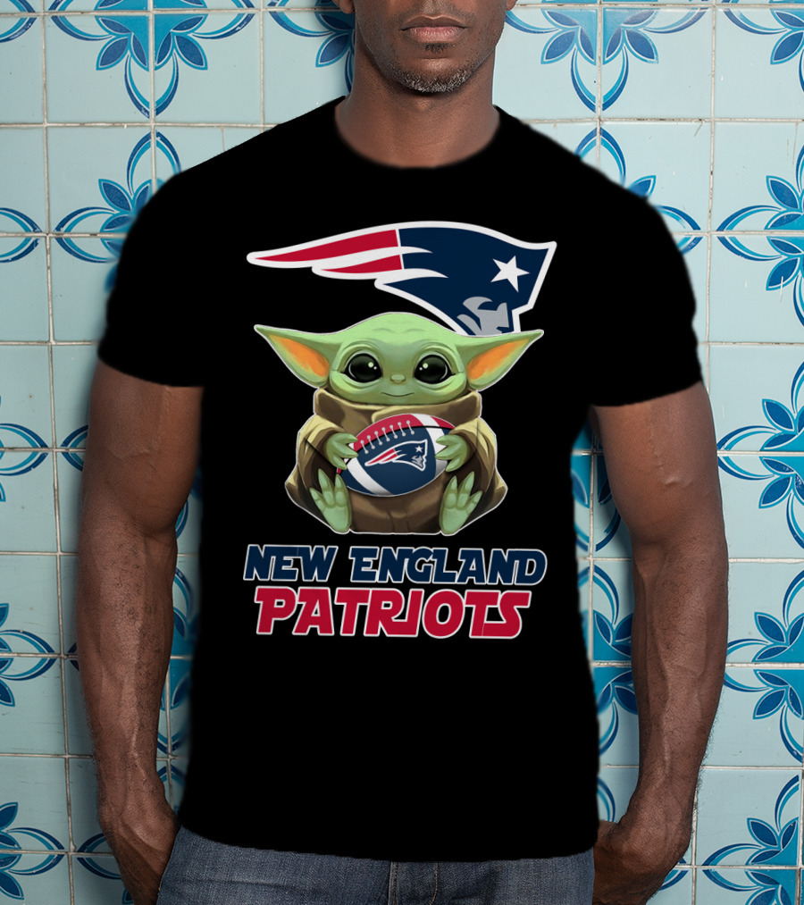 New England Patriots Baby Yoda Football Fan T-Shirt