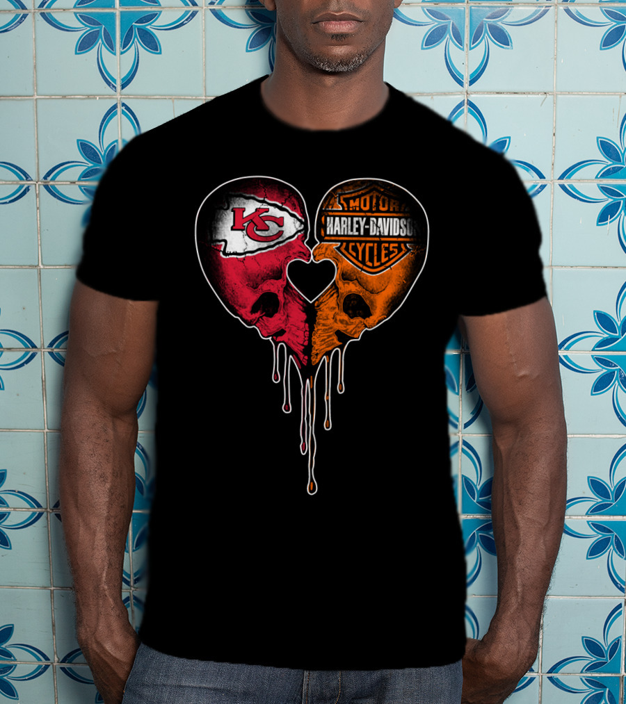 Kansas City Chiefs Harley Davidson Heart Skulls Fan T-Shirt