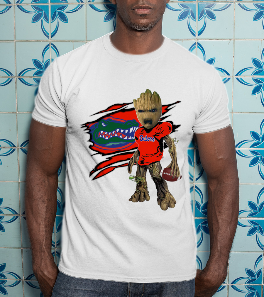 I Am Gators Fan's Football Groot With Alligator T-Shirt