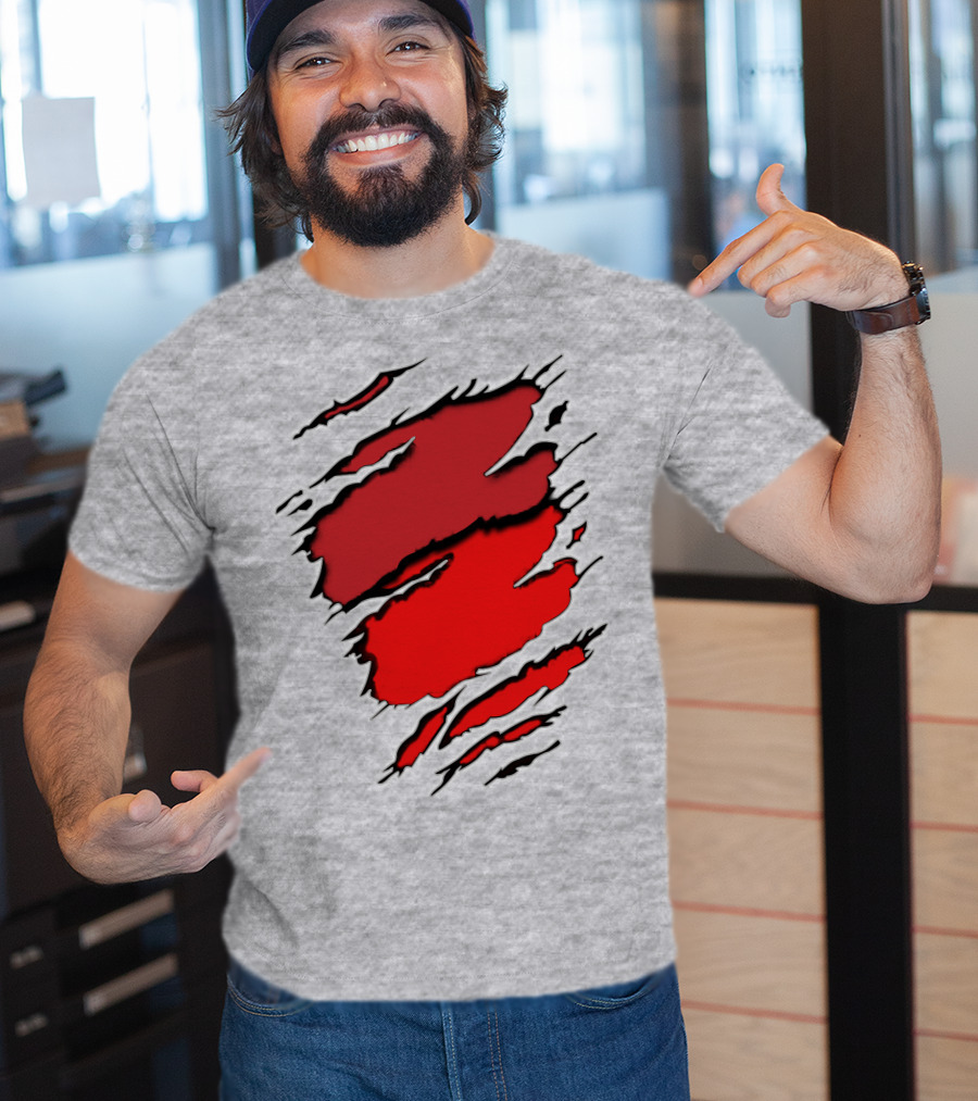 Chie-Car Red Ripped Claw Marks T-Shirt