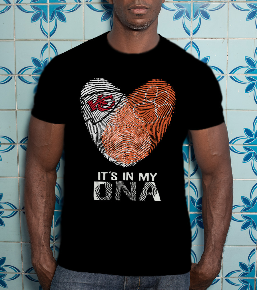 Chiefs Clemson Tigers It's In My DNA Fingerprint Heart T-Shirt