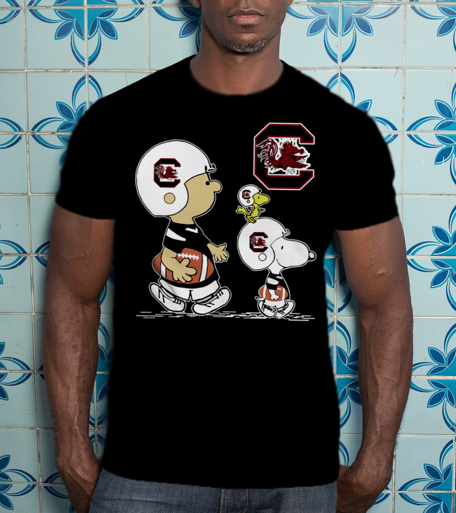 South Carolina Gamecocks Snoopy And Friends Football Helmets T-Shirt