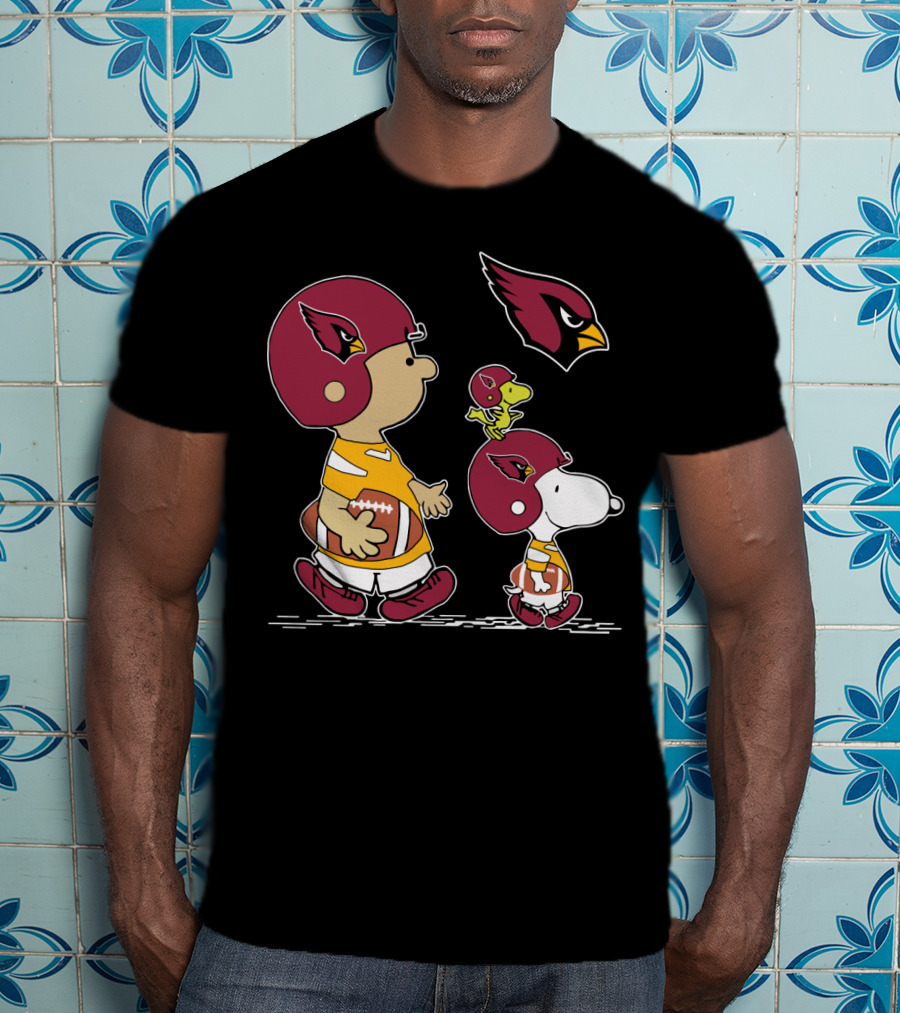 Cardinals Snoopy Woodstock Football Charlie Brown Peanuts Helmet T-Shirt