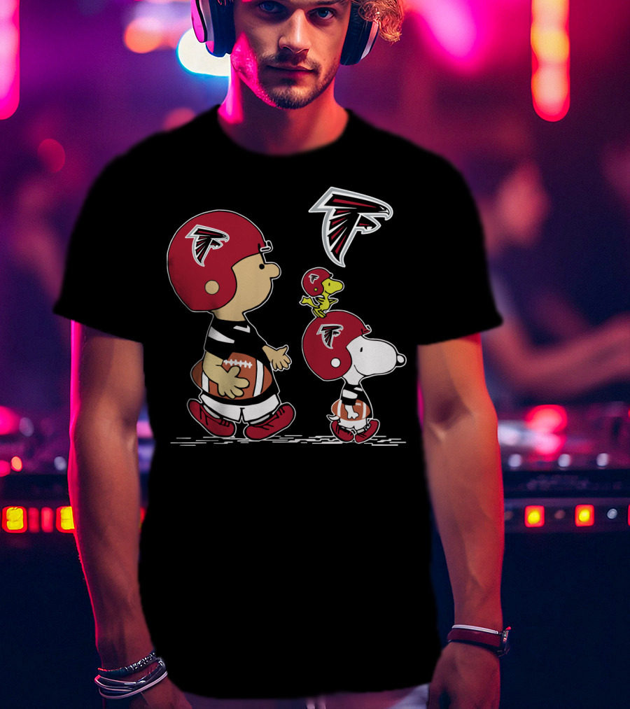 Falcons Snoopy Charlie Woodstock Football Team Gear T-Shirt