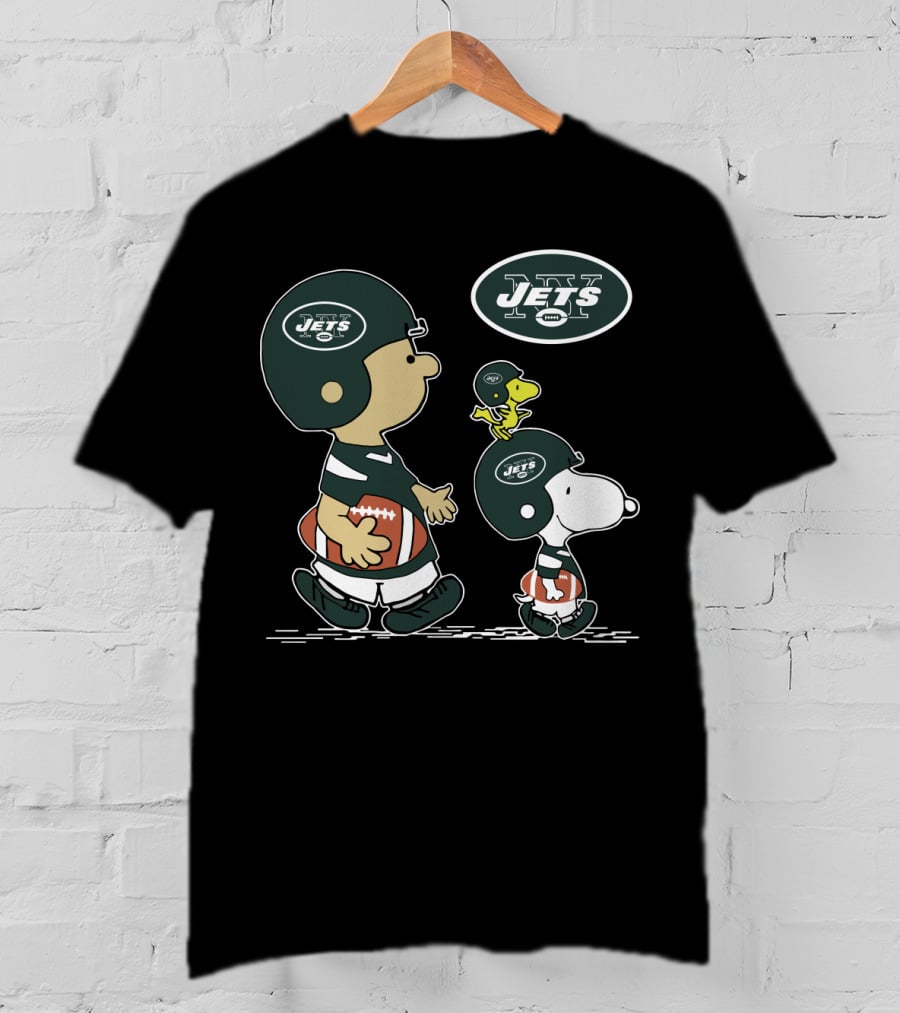 Jets Snoopy Woodstock Football Charlie Brown T-Shirt