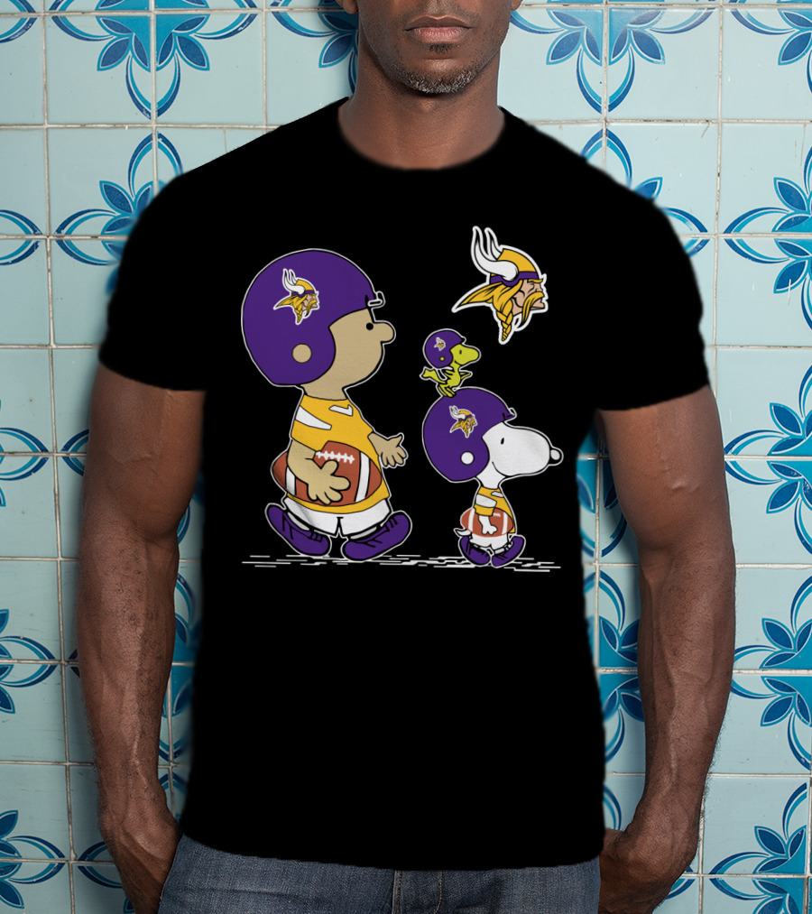 Minnesota Vikings Snoopy And Woodstock Football Team Collaboration T-Shirt