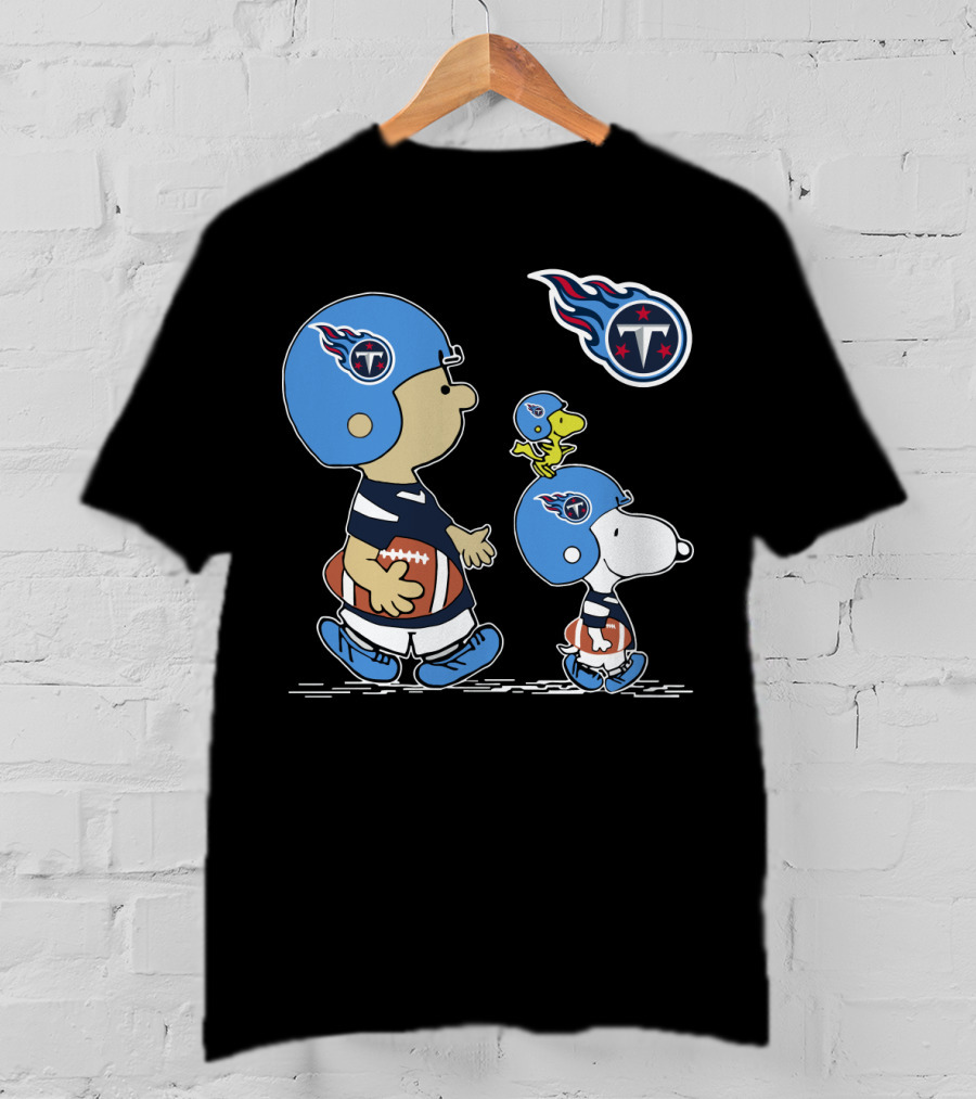 Titans Snoopy Charlie Brown Woodstock Football Helmets T-Shirt