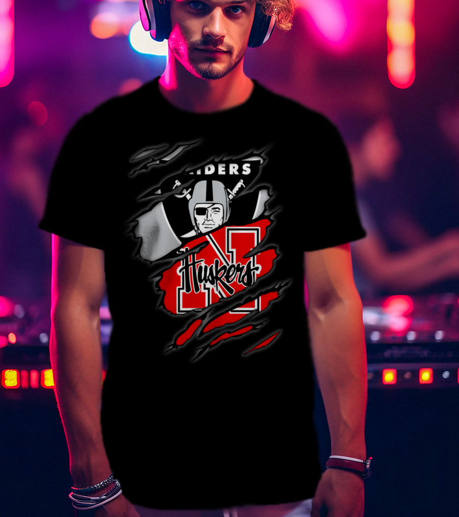 Raiders Huskers Torn Fusion T-Shirt