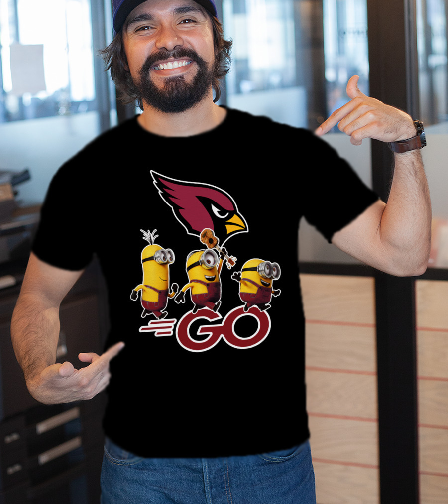 Cardinals Minions Go Football Fan Fun T-Shirt