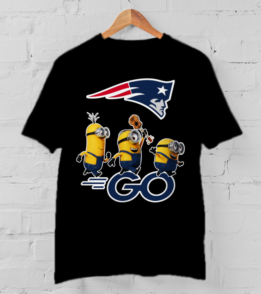 Patriots Logo Minions Go T-Shirt