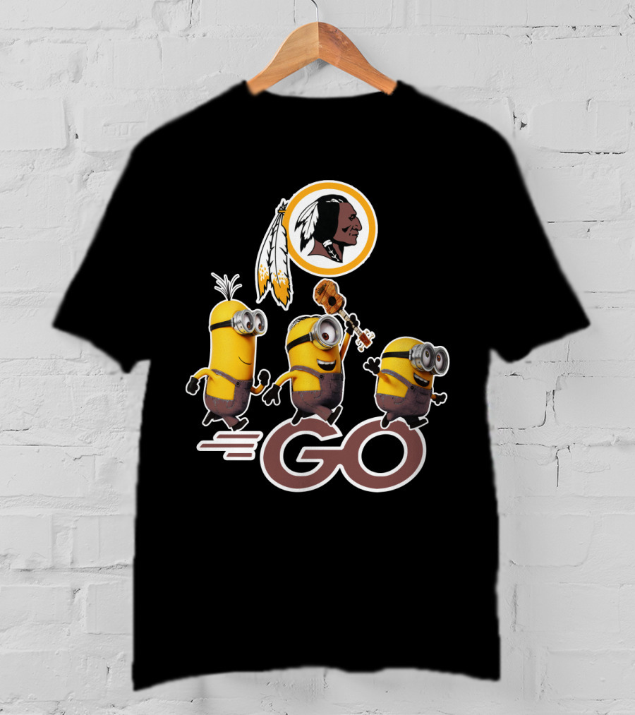 Minions Go Redskins Fan Logo With Ukulele And Feathers T-Shirt