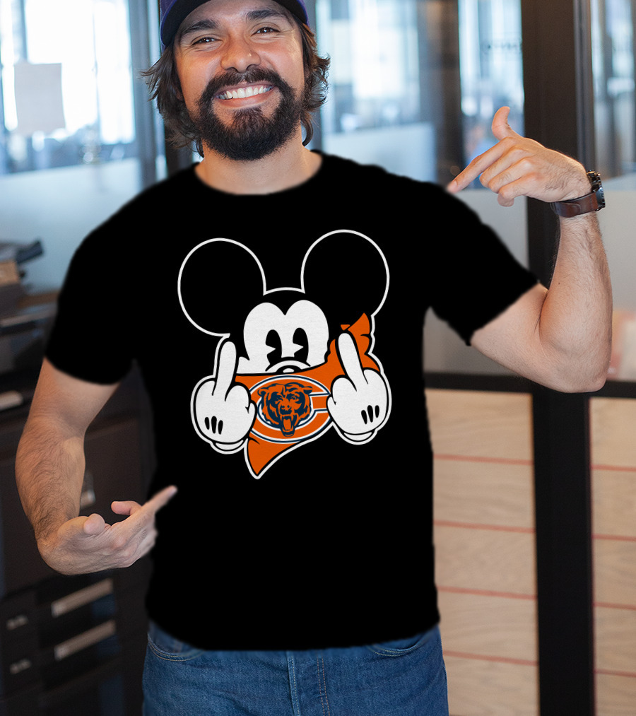 Bears Mickey Chicago Bears Symbol And Gesture T-Shirt