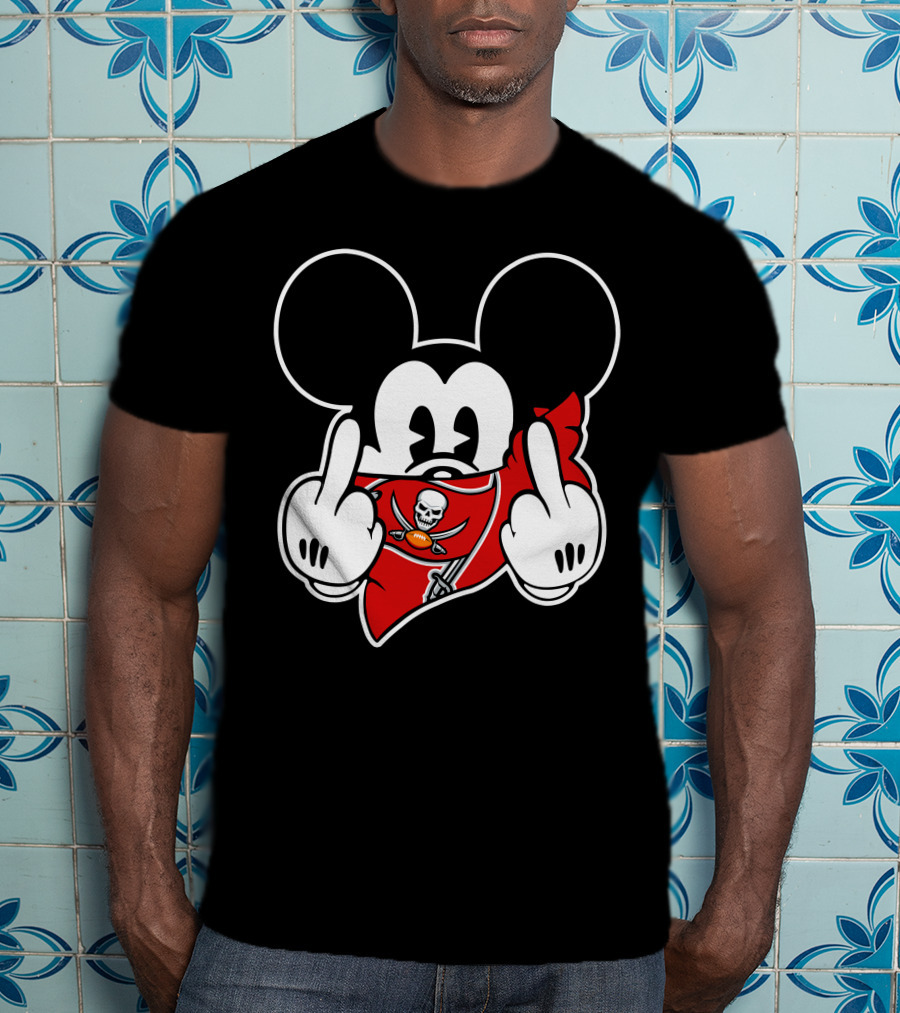 Buccaneers Mickey Parody With Skull And Swords Bandana T-Shirt