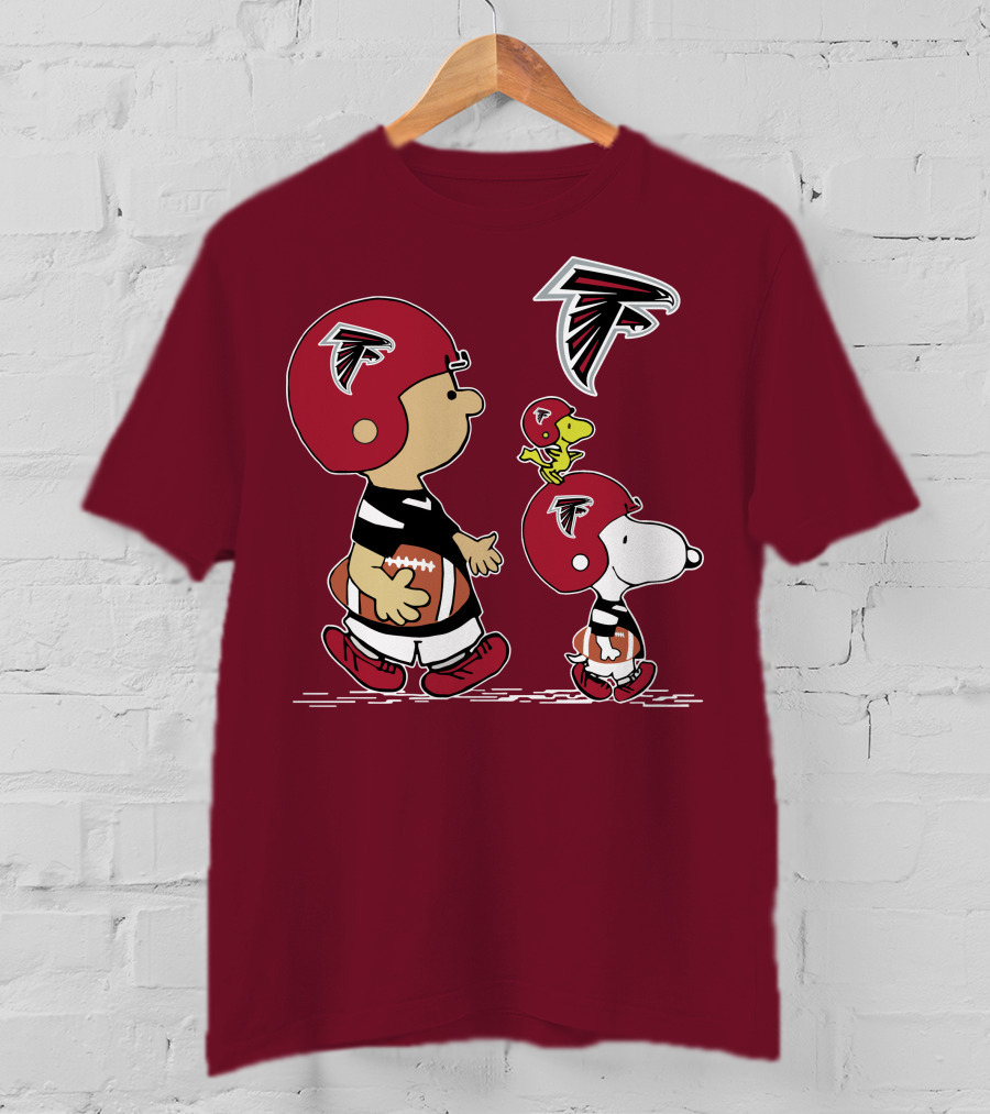 Falcons Snoopy Charlie Brown Woodstock Football Team T-Shirt