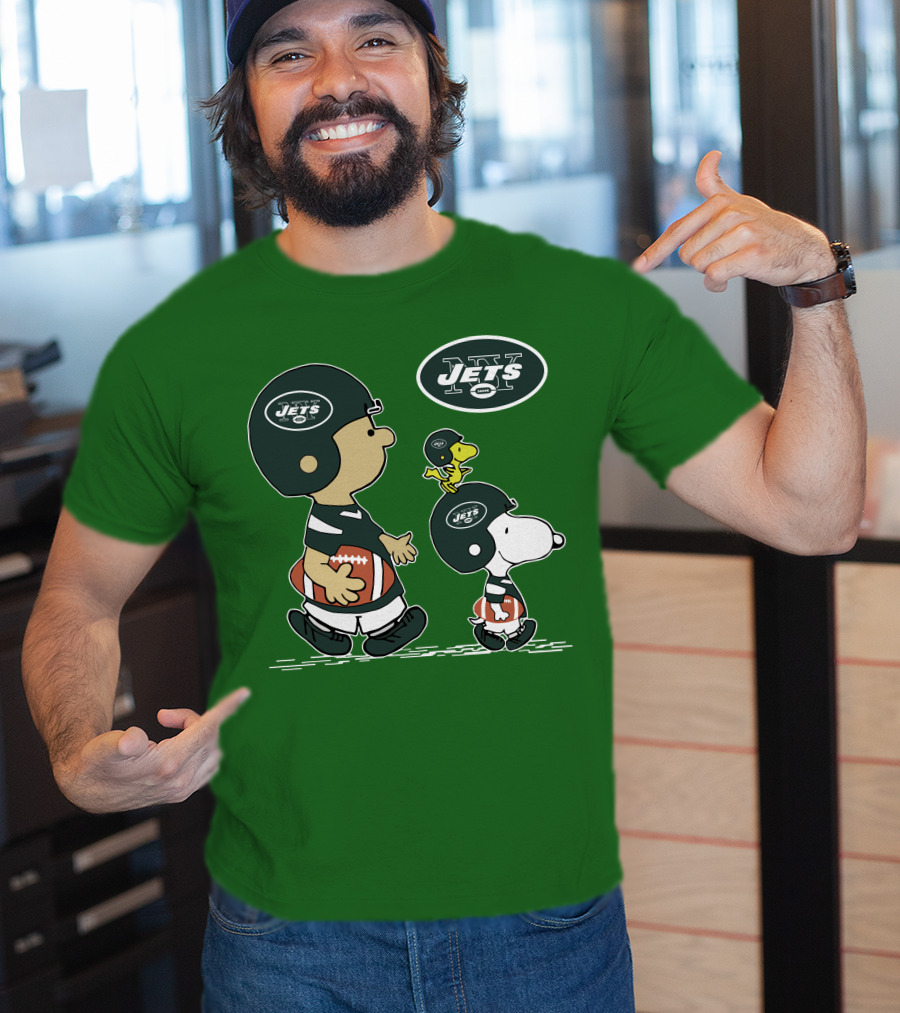 New York Jets Snoopy And Woodstock Football Adventure T-Shirt