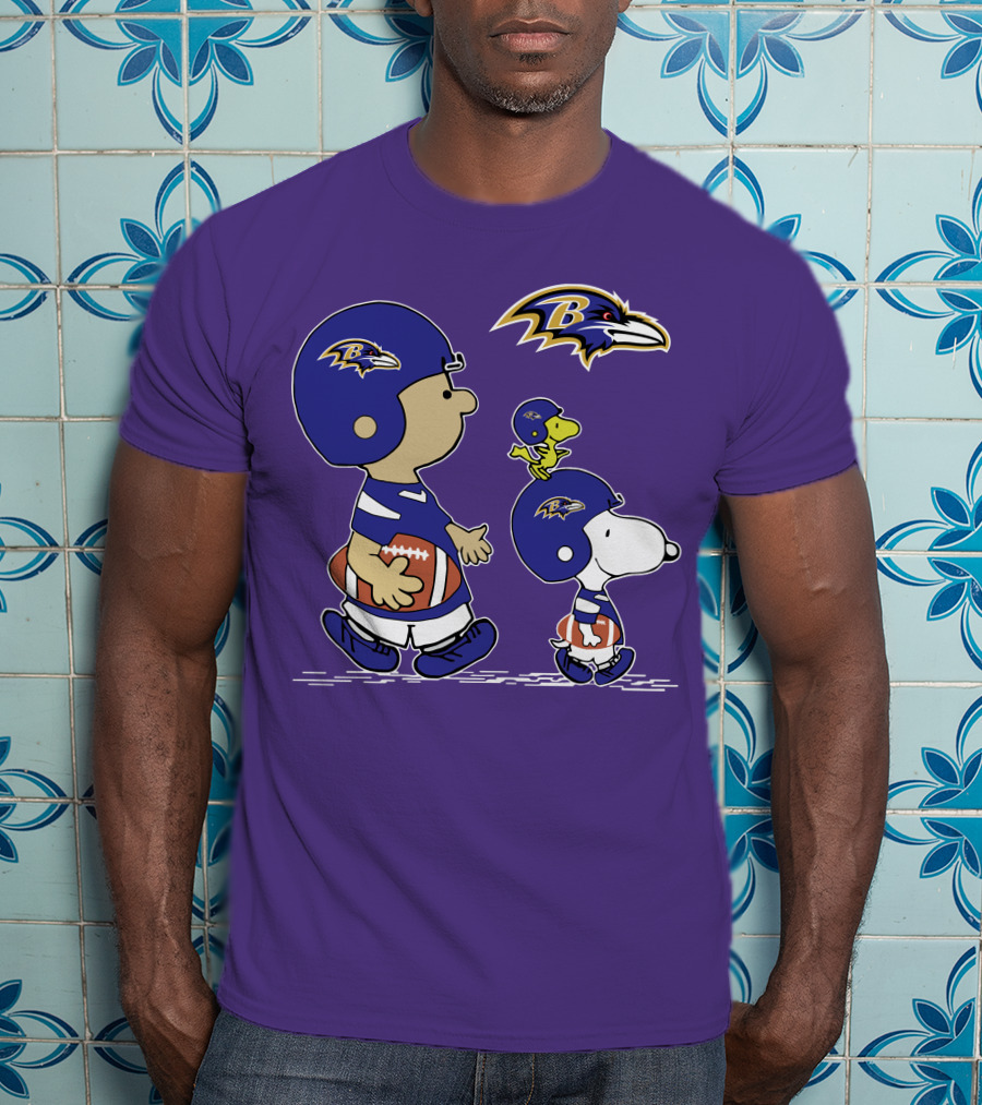 Baltimore Ravens Peanuts Snoopy And Woodstock Football T-Shirt