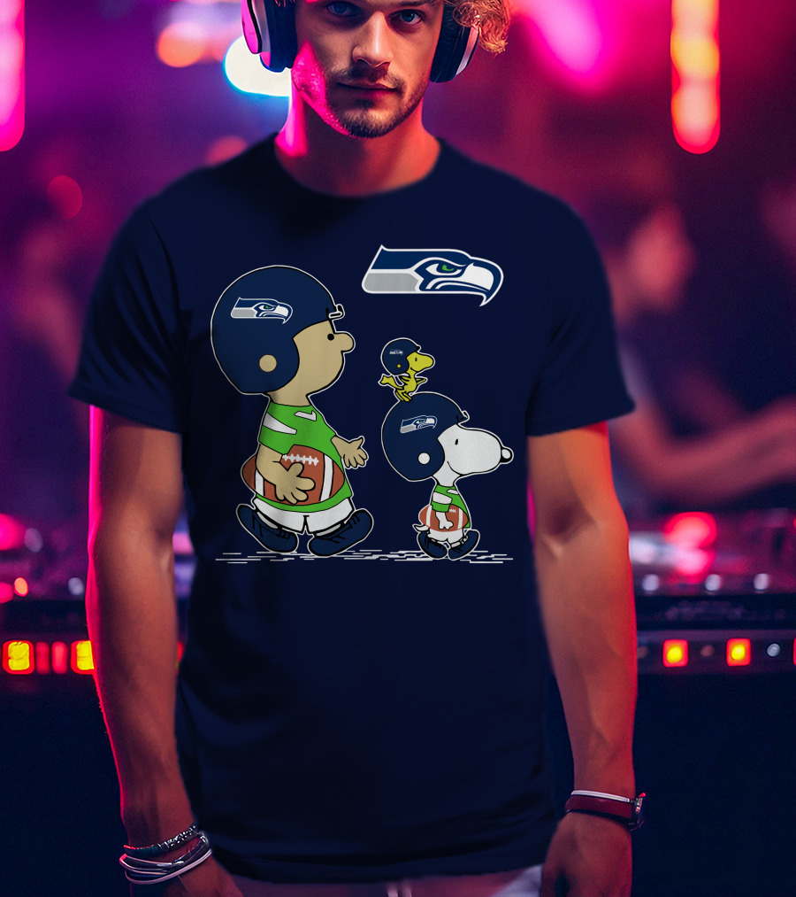 Seahawks Snoopy Football Helmet Friends With Football T-Shirt