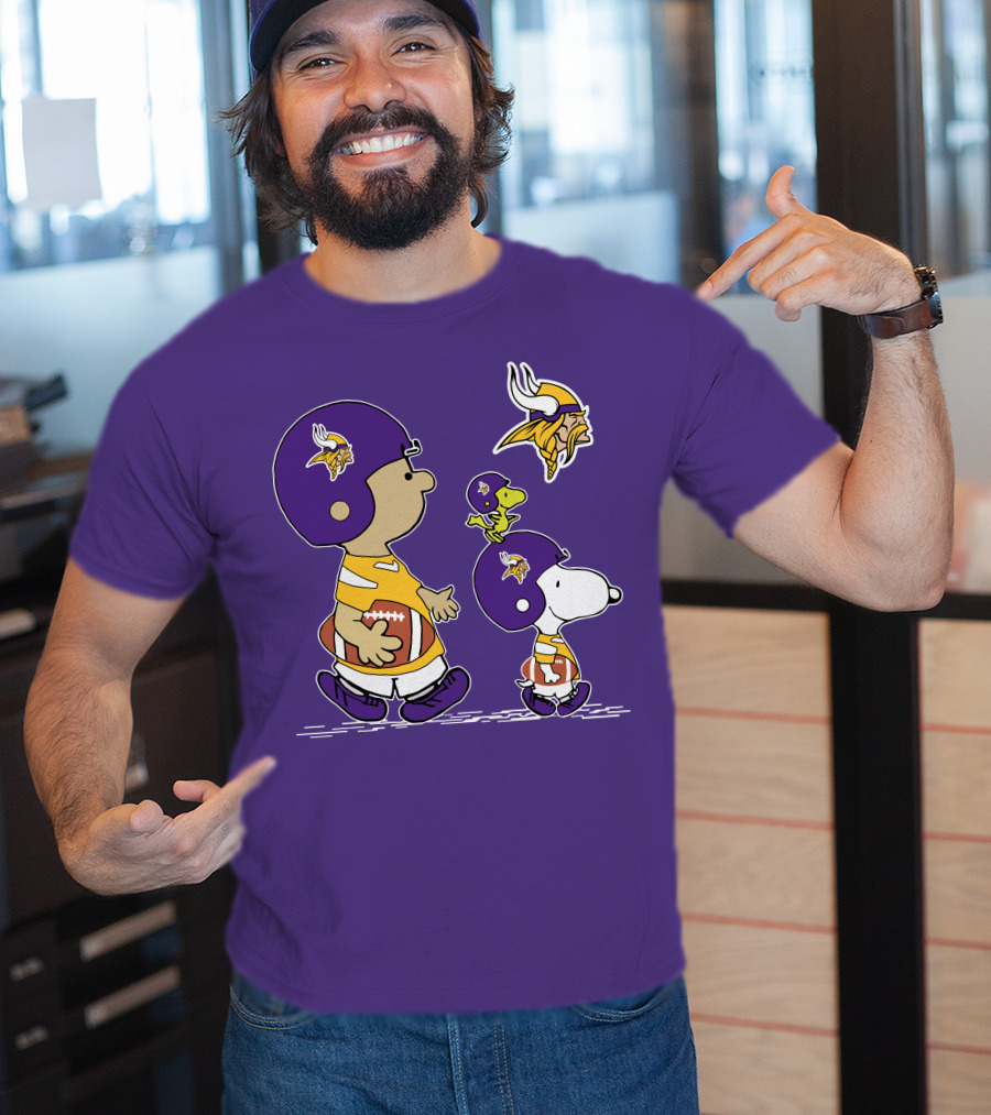 Vikings Snoopy And Woodstock Football Team Fans T-Shirt
