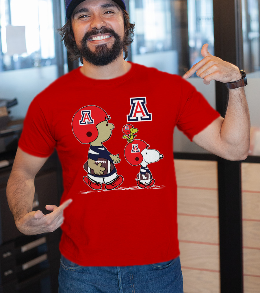 Arizona Wildcats Snoopy Football Team Peanuts Characters T-Shirt