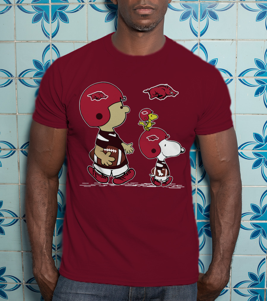 Arkansas Razorbacks Snoopy Football Peanuts Characters With Helmets T-Shirt