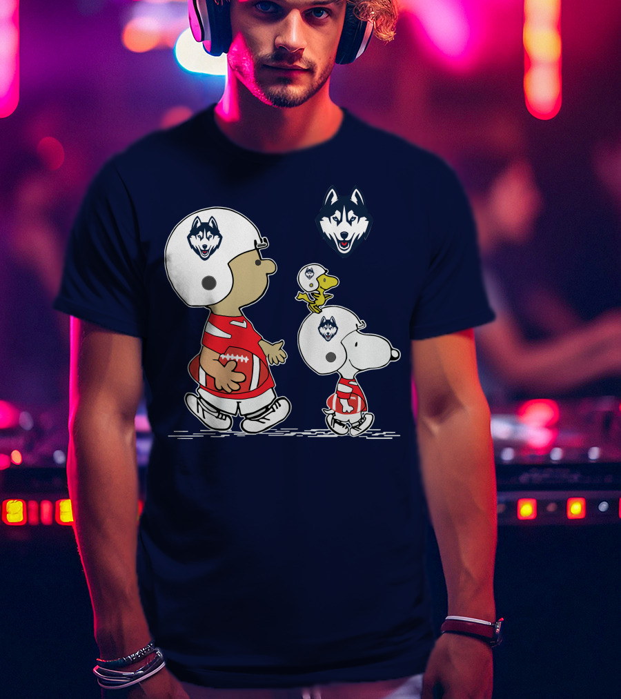Connecticut Huskies Football Snoopy Woodstock Peanuts T-Shirt