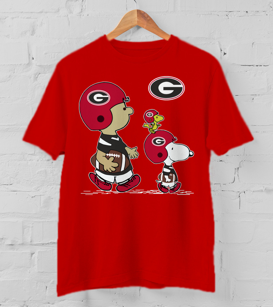 Georgia Bulldogs Snoopy And Woodstock Football Helmets T-Shirt