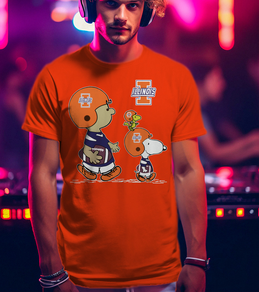 Illinois Fighting Illini Snoopy Woodstock Charlie Brown Football T-Shirt