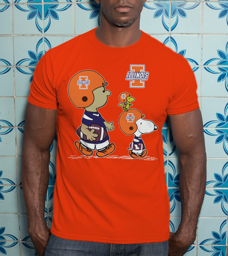 Illinois Fighting Illini Snoopy Woodstock Charlie Brown Football T-Shirt