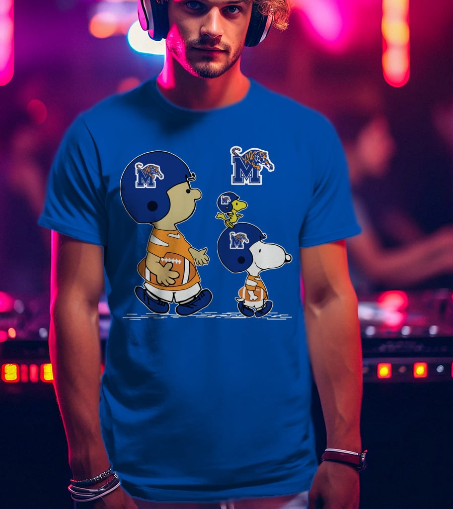 Memphis Tigers Snoopy Charlie Brown Woodstock Football Helmet T-Shirt