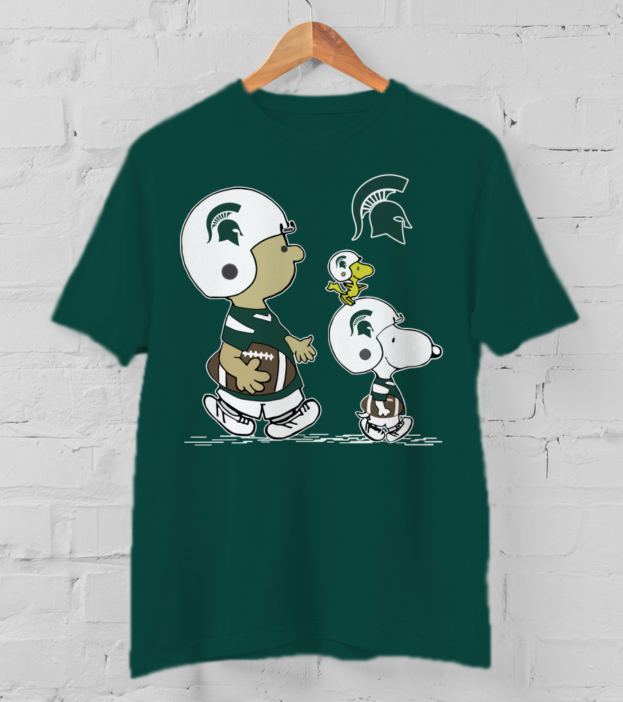 Michigan State Spartans Snoopy And Woodstock Football Gear T-Shirt