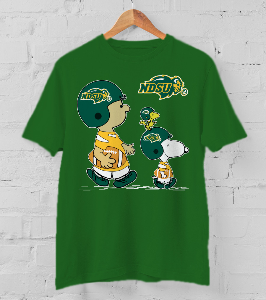 NDSU Snoopy And Woodstock Football Pee Wee Herman T-Shirt