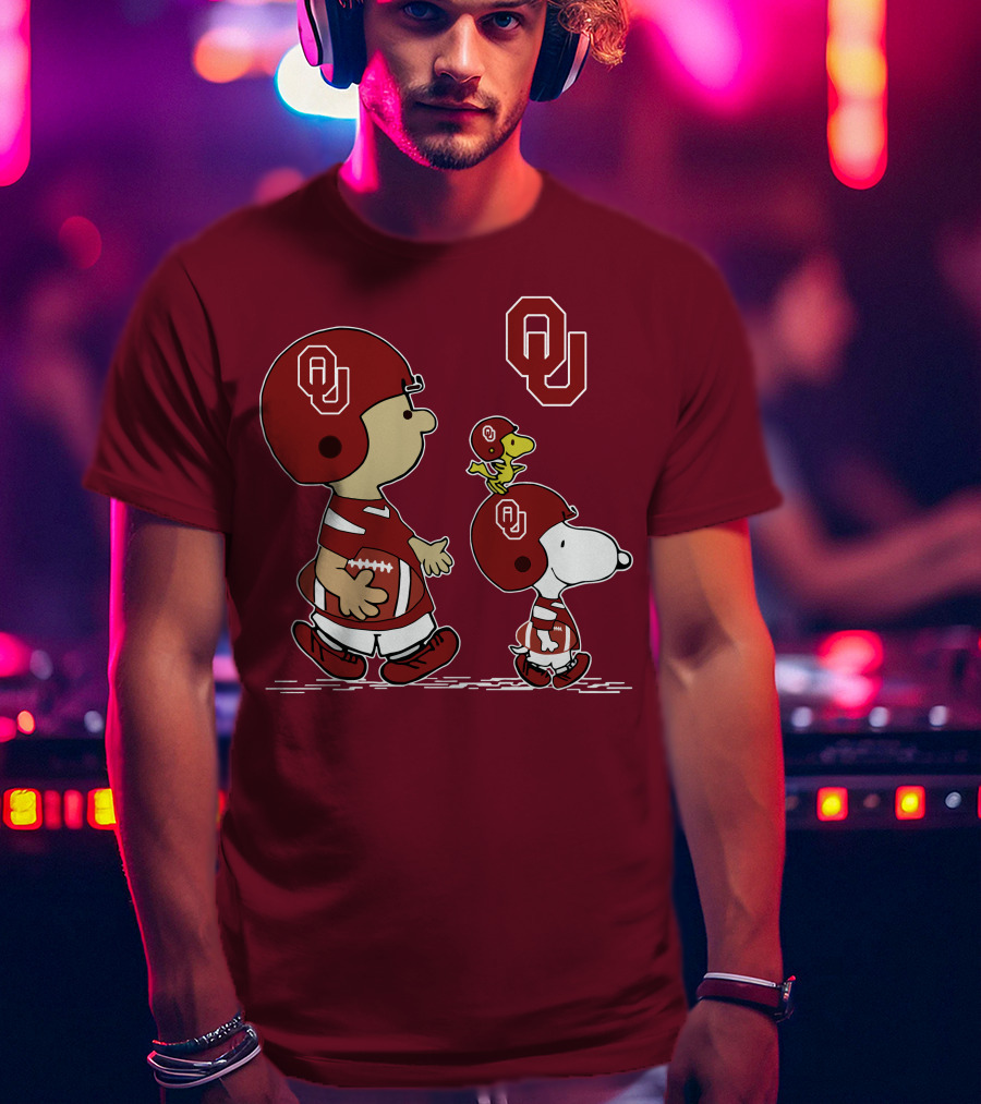 Oklahoma Sooners Snoopy Woodstock Football Ou Team Spirit Peanuts Characters T-Shirt
