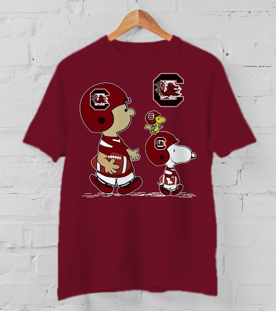 South Carolina Gamecocks Snoopy Football Peanuts Characters T-Shirt