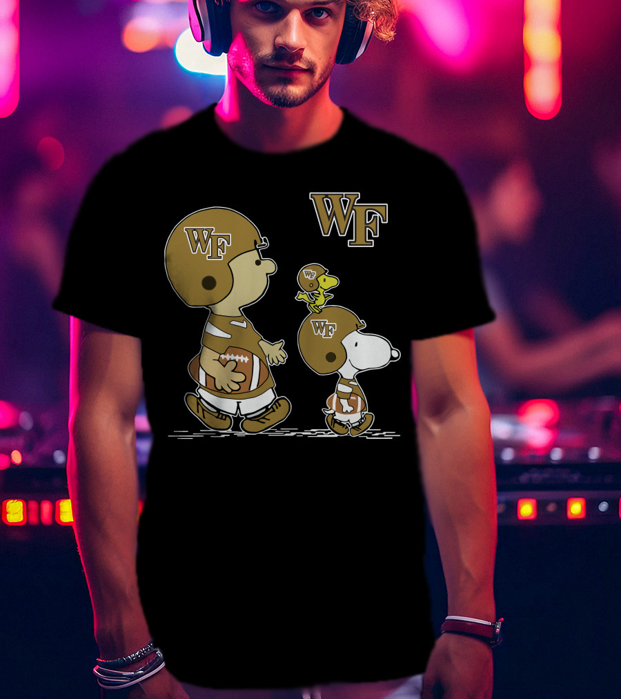 Wake Forest Demon Deacons Snoopy Woodstock T-Shirt