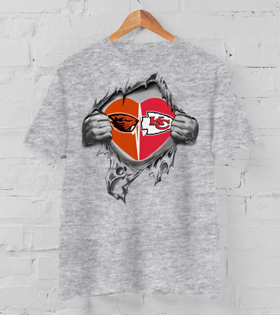 Chiefs Beavers Heart Logo Split Rip T-Shirt