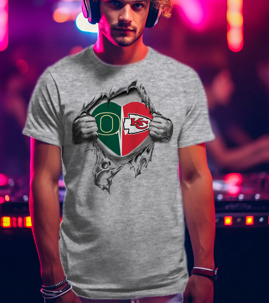 Chiefs Ducks Heart Peeking Design With Kansas City Logo And Oregon Emblem T-Shirt