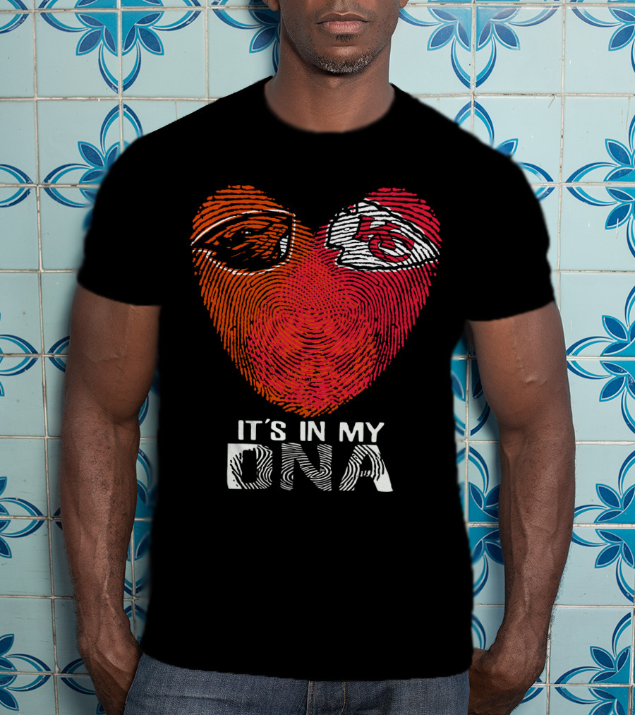 Oregon State Beavers And Kansas City Chiefs It's In My DNA T-Shirt