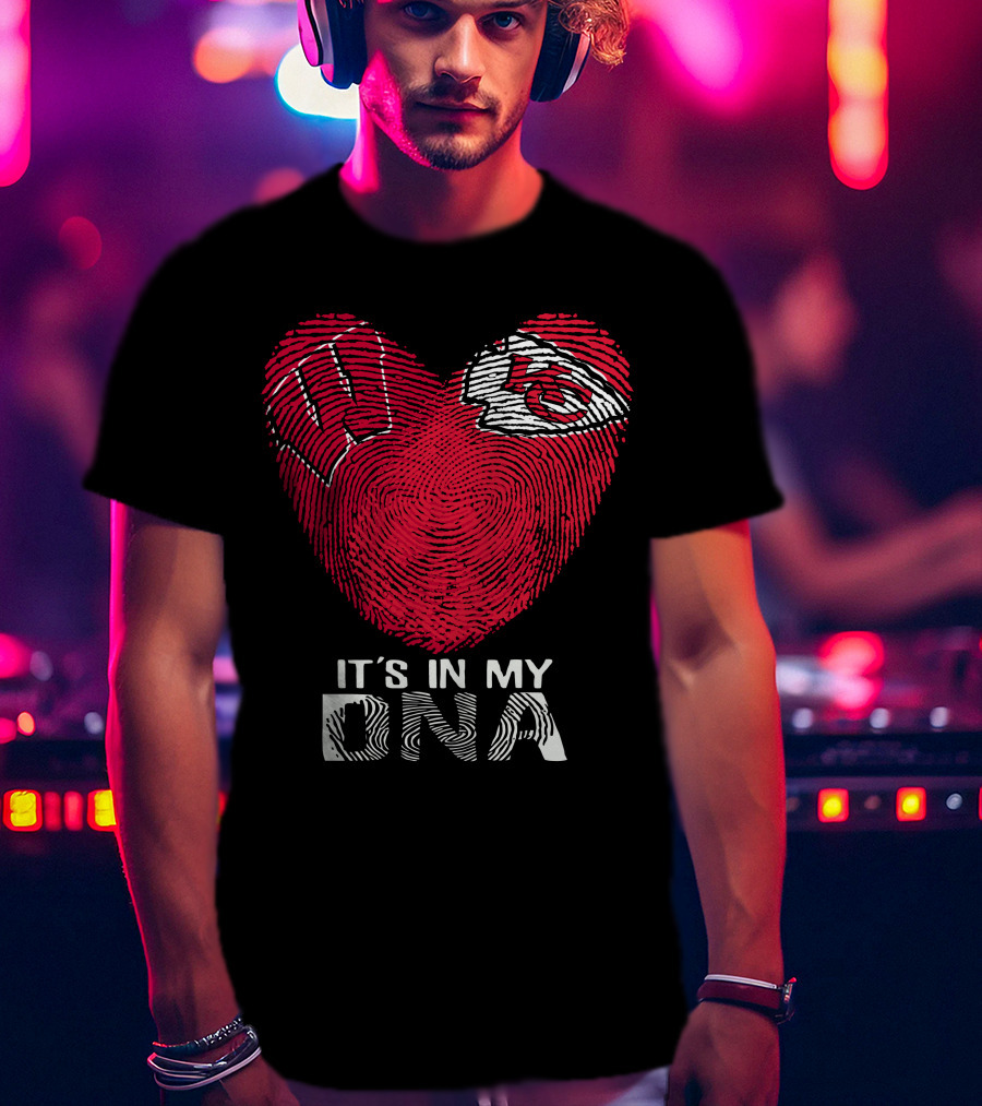 Wisconsin Badgers Chiefs Heart It's In My DNA T-Shirt