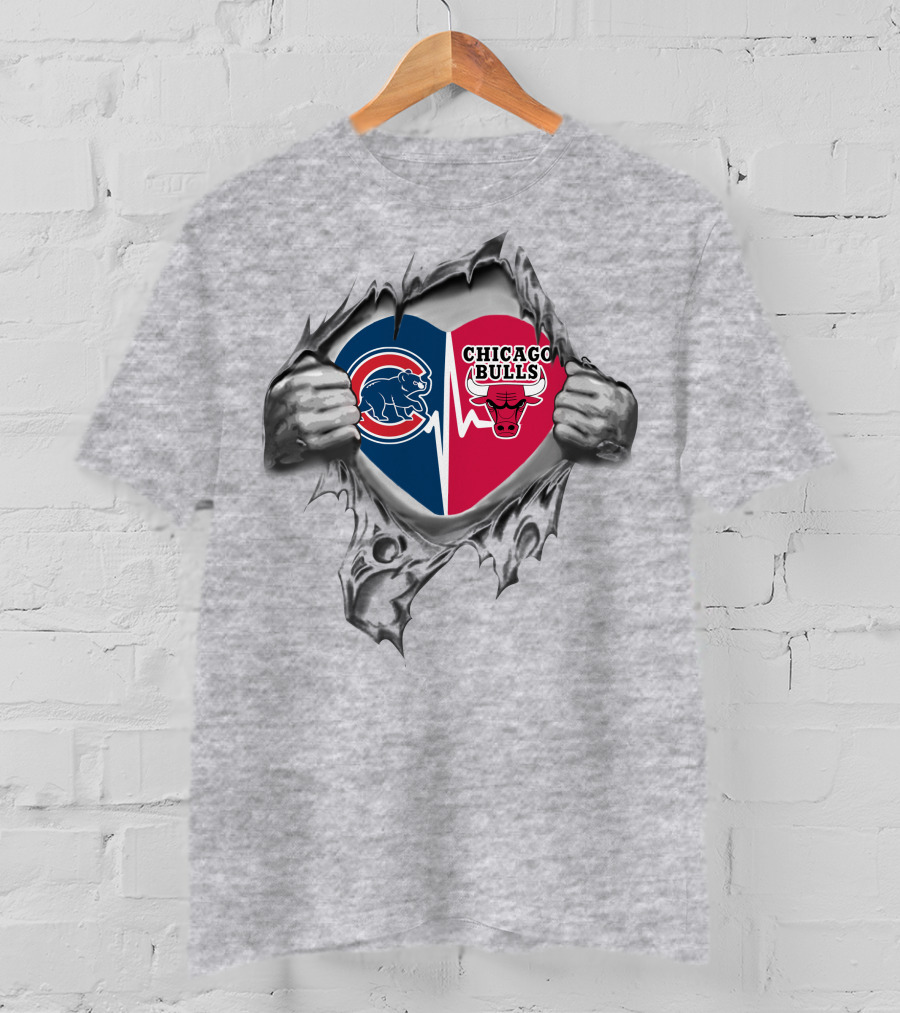 Cubs Chicago Bulls Heart Logo Teardown T-Shirt
