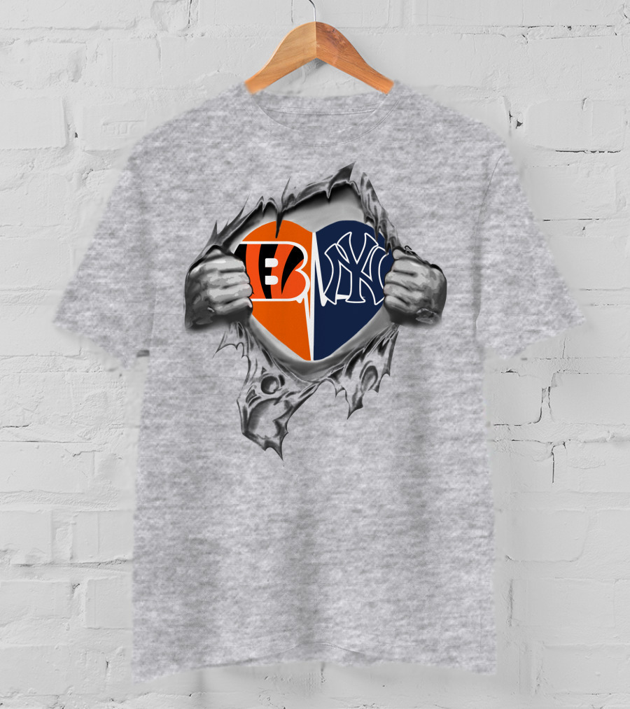 Bengals Yankees Split Heart With Hands Ripping T-Shirt