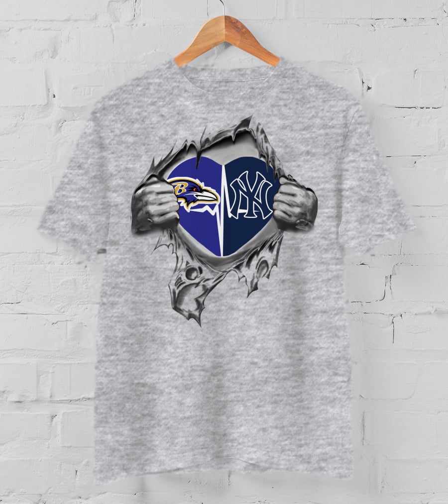 Ravens Yankees Heart Torn-Edge T-Shirt