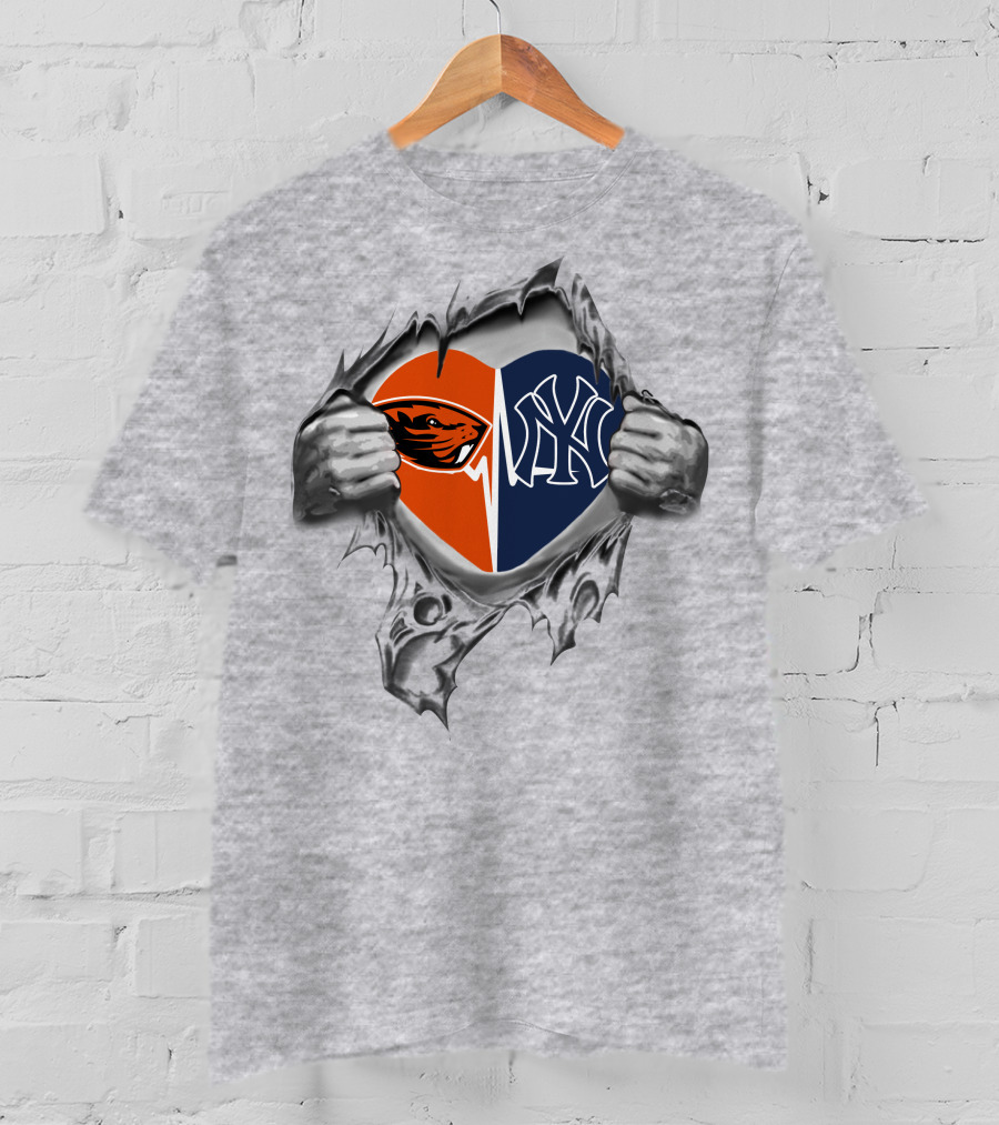 Yankees Beavers Heart Symbol With Logos In Tearing T-Shirt